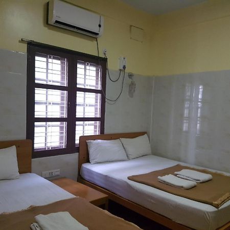 Shwe Eain Si Guest House - Burmese Only Mergui Exterior foto
